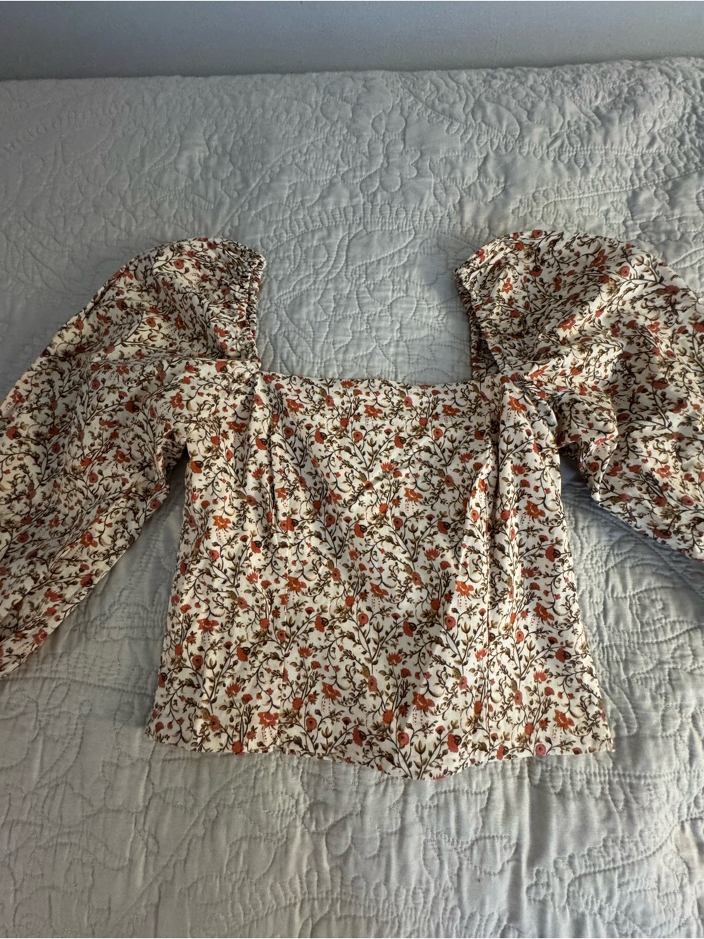 Floral Puff-Sleeve Square Neck Top in Cream and Orange